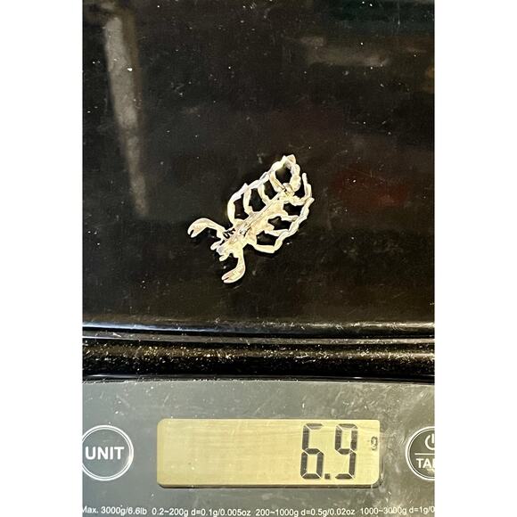 Vintage Native American Sterling Silver Red Coral Scorpion Pin Brooch Signed - Picture 13 of 13